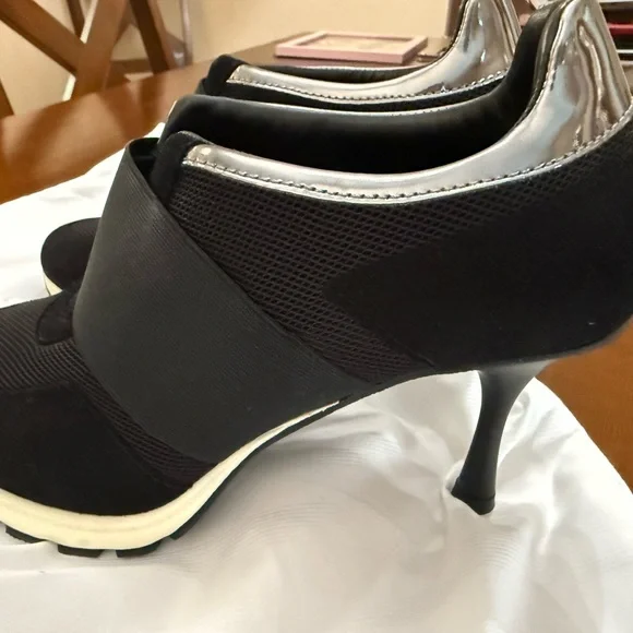 Sneex by Sara Blakely Black Size 6 - Picture 8 of 8